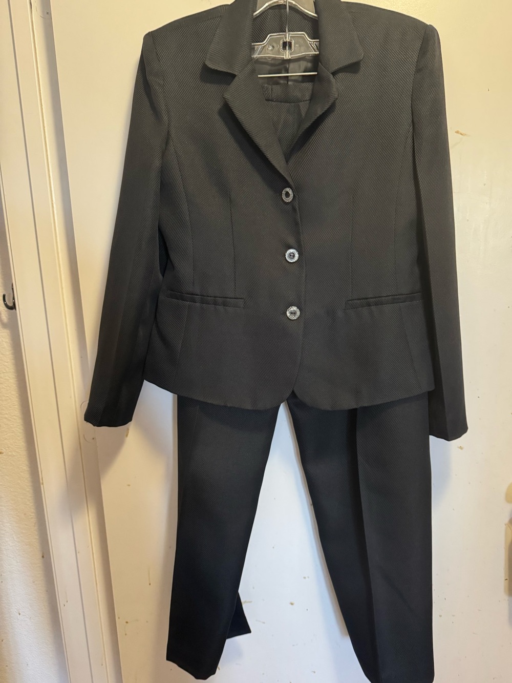 Elegant Classic Women's Black Two-Piece Pant Suit — Pre-loved/EUC - Custom Made.